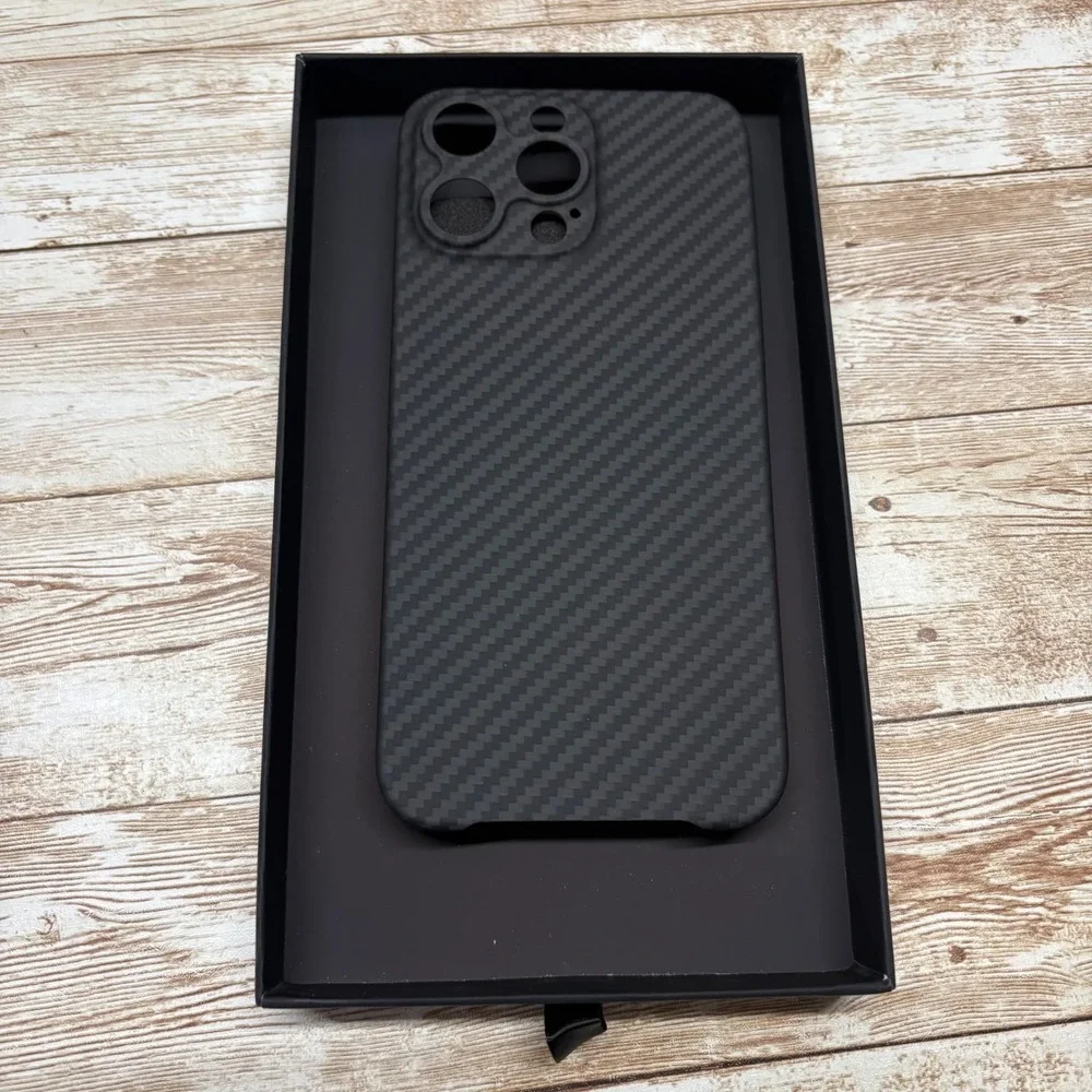 Latercase Classic Phone Case for iPhone 15 Pro Max Impossibly Thin Open Box